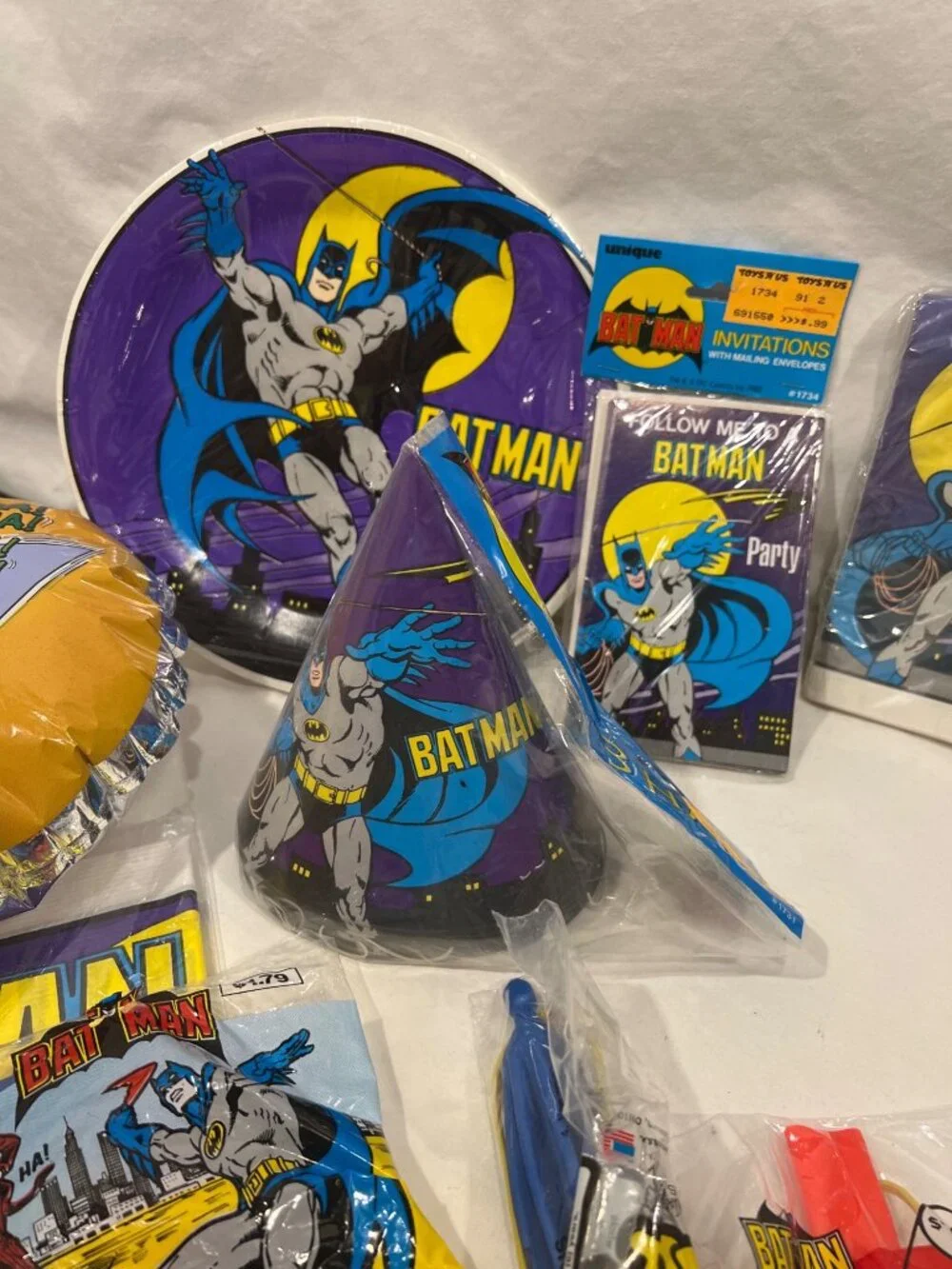 Batman Birthday Party for 8 NEW Vintage 1986   Lot #3